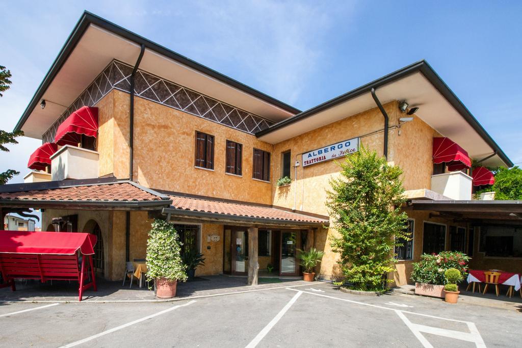 Albergo Ristorante Da Felice Loria Exterior foto
