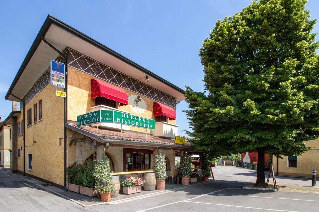 Albergo Ristorante Da Felice Loria Exterior foto